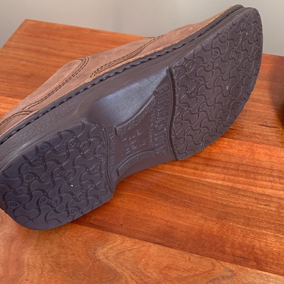 Birkenstock Shoes Strappy Leather Buckle Closure, full shoe size 40 - Picture 12 of 12